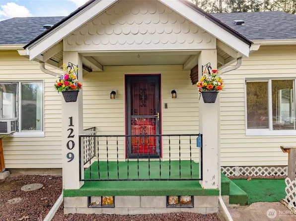 1209 Talcott Street, Sedro Woolley, WA 98284