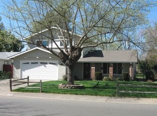 9119 Linda Rio Dr, Sacramento, CA 95826
