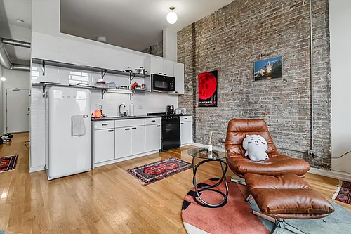 1422 N Milwaukee Ave #303 Photo 1 1422 N Milwaukee Ave #303 Photo 1