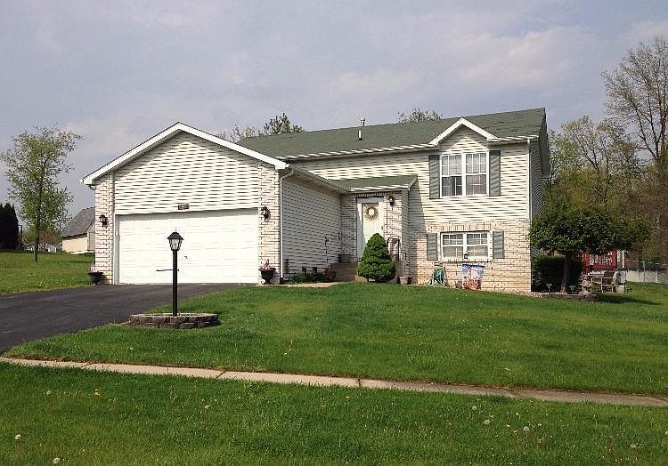 1st image of 12471 Brookside Dr