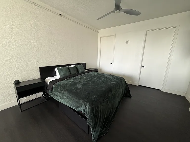 150 E Robinson St #205 — Photo 12