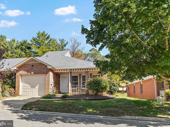 811 Midship Ct, Annapolis, MD 21401