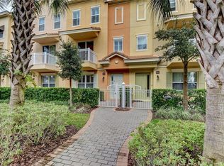 699 Hangnest Ln, Lake Mary, FL 32746