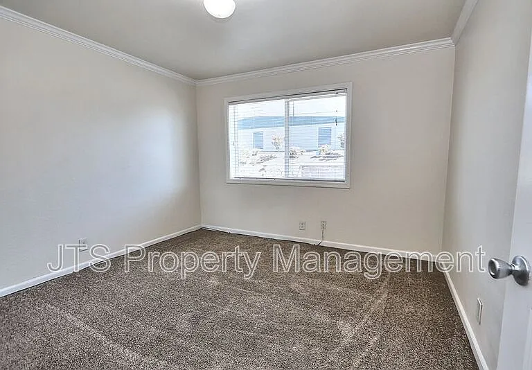 2515 Merrychase Dr #S — Photo 32
