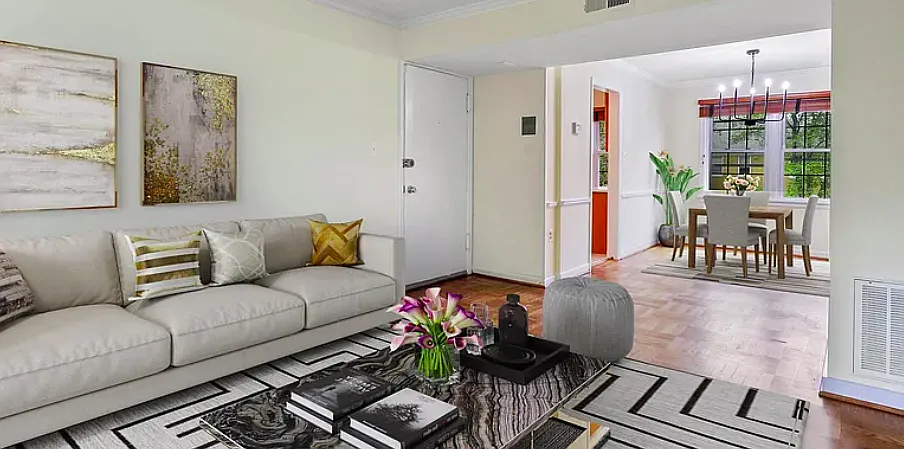 6618 Potomac Ave — Photo 2