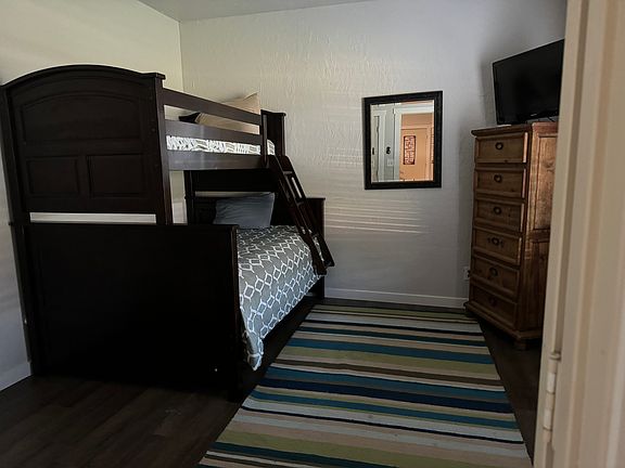 5th image of 101 Hideaway Dr