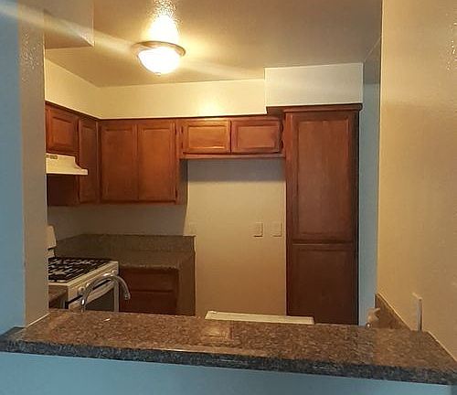 4th image of 260 S Avenue 54 APT 207