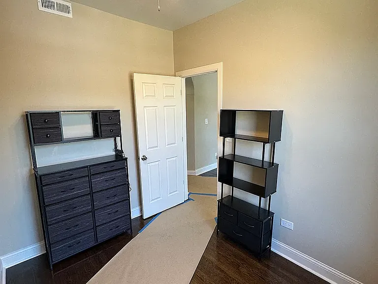 7011 S Prairie Ave #2 — Photo 9