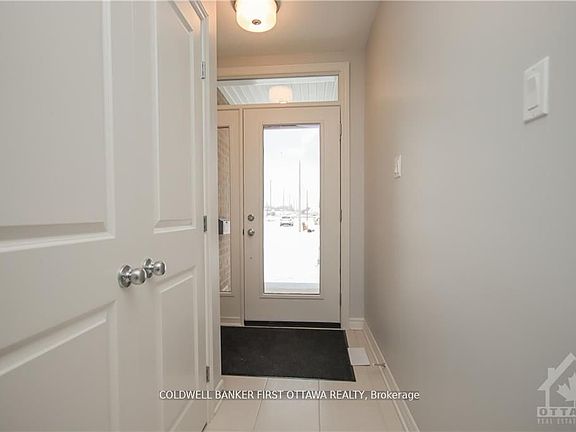 3rd image of 144 Angelonia Cres