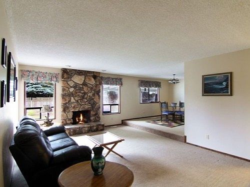 4th image of 13016 NE 8th Ct