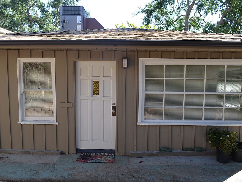 1st image of 3254 Prospect Ave #B
