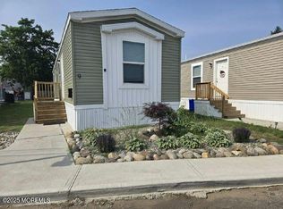 9 Mary Ann Ct, Keansburg, NJ 07734