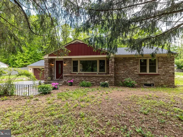 9138 Easton Rd, Ottsville, PA 18942