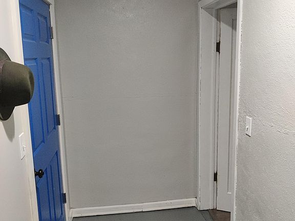2nd image of 202 W Main Ave