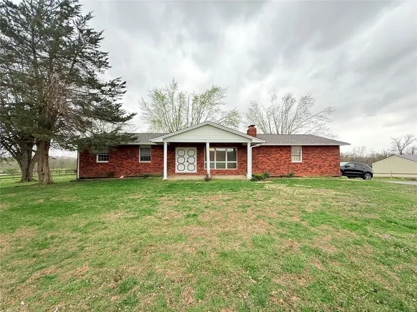 2737 Brune Rd, Farmington, MO 63640