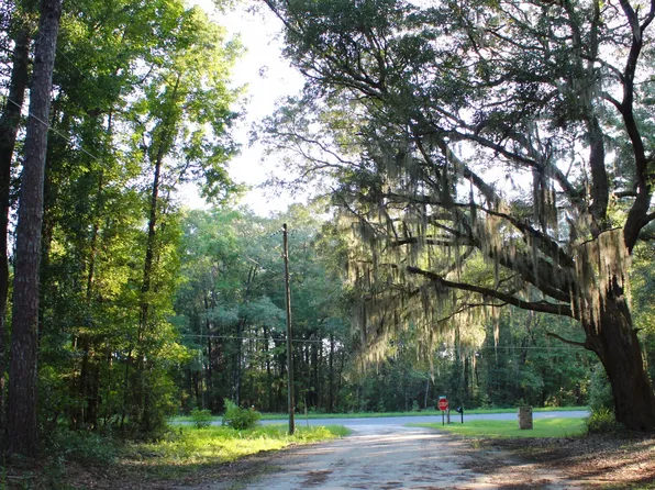 1022 Harmony Hill Ln NE, Townsend, GA 31331