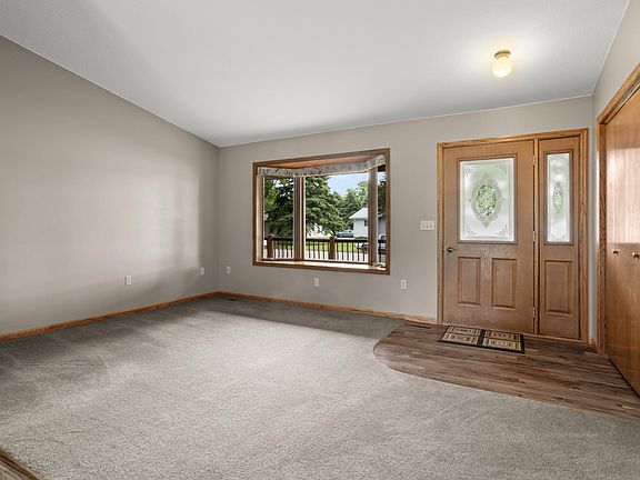 3rd image of 506 5th St