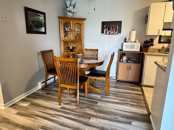 3rd image of 75 Race St #12
