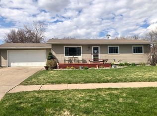 706 10th Ave W, West Fargo, ND 58078