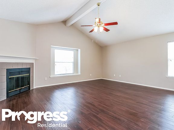 5th image of 5009 Cedar Springs Dr