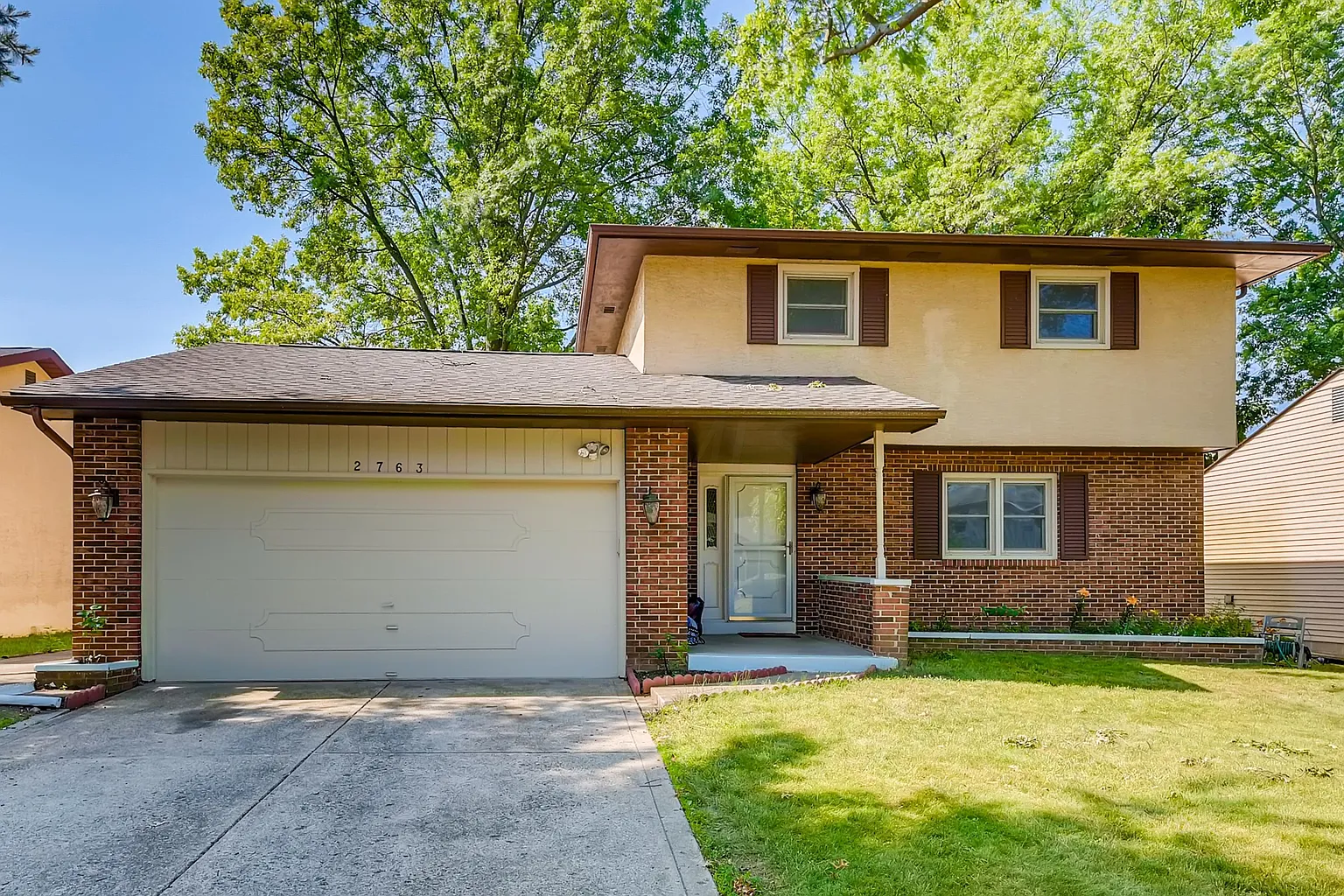 2763 Serene Pl photo 1