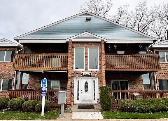 2nd image of 1525 Harbour Ct APT 78