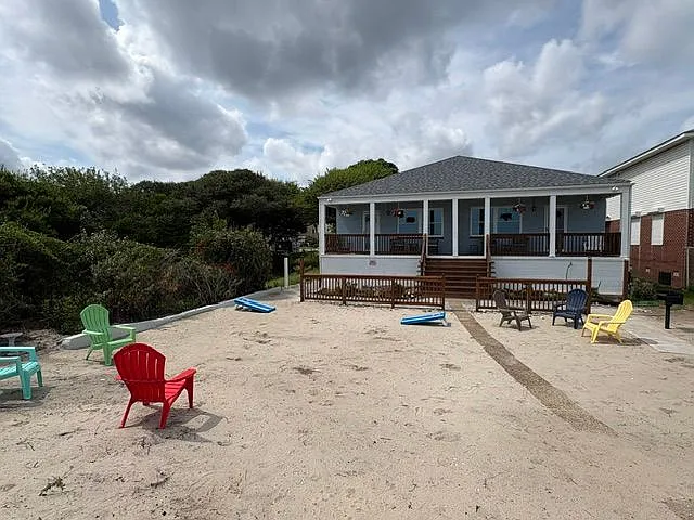 2 bed, 1.0 bath, 1000 sqft, $3,700 — Photo 2