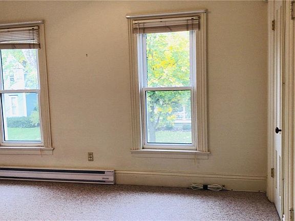4th image of 111 West Ave