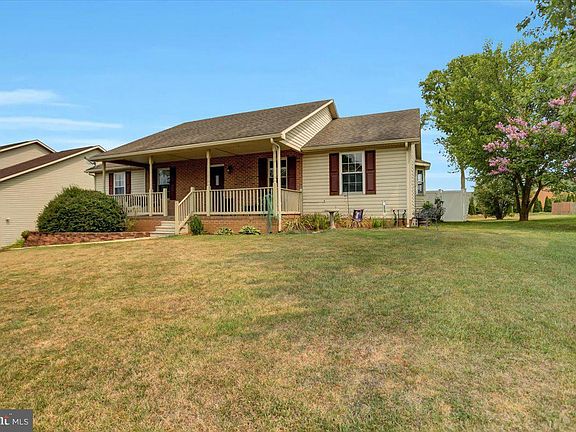 2nd image of 1830 Londontowne Cir