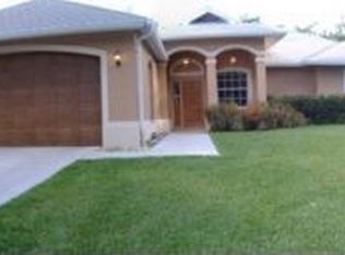630 Jung Blvd W, Naples, FL 34120