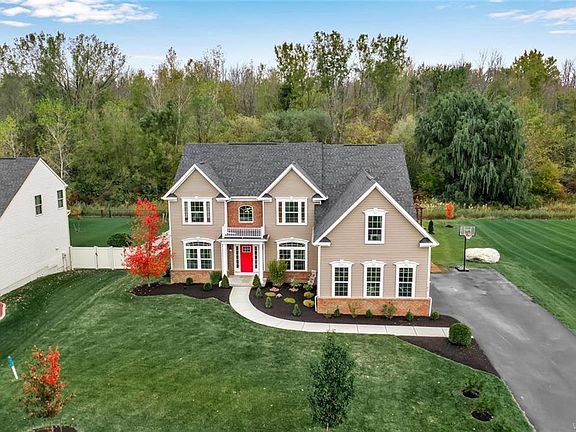 2nd image of 45 Golden Crescent Way