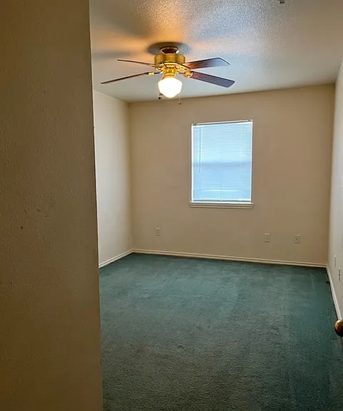 Bryce Avenue Apartments — Photo 10