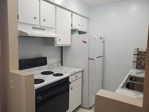 4th image of 4525 Bonita Dr APT 10