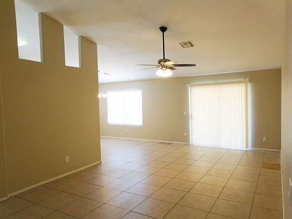 2nd image of 1422 E Wayland Dr