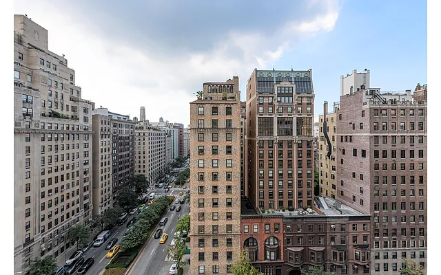 Rented by Douglas Elliman | media 8