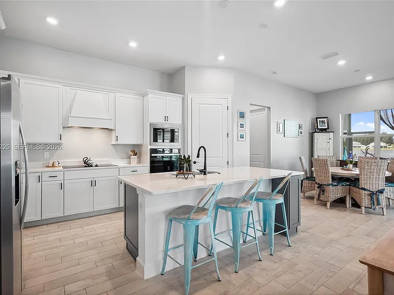 9734 SW Meridian Way — Photo 8