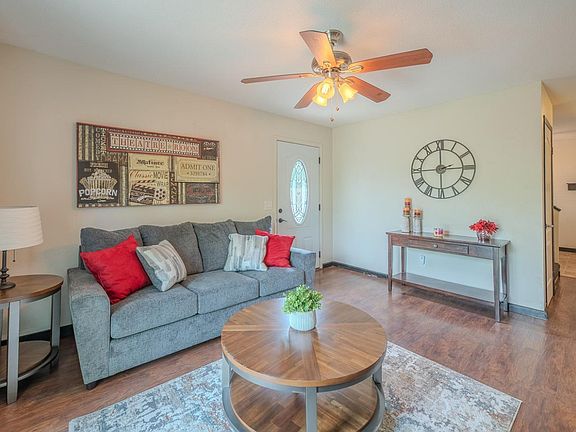 4th image of 47 Francis Circle
