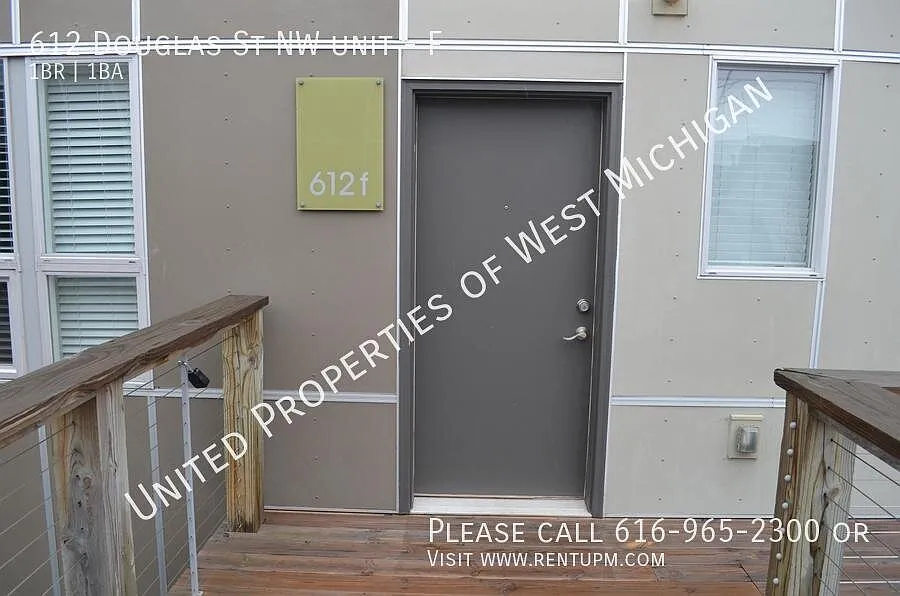 Available Now | Charmimg 1 Bed, 1 Bath Condo | Cute Modern Kitchen | Washer & Dryer In-Unit | Cen... — Photo 1