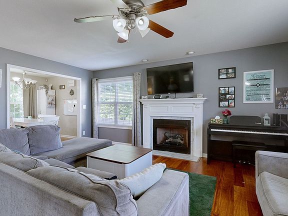 4th image of 669 Wolfchase Ct