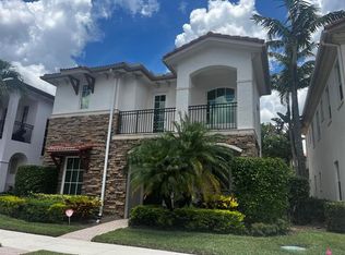 55 Stoney Dr, Palm Beach Gardens, FL 33410