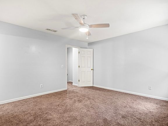 2nd image of 4681 Shumate Dr