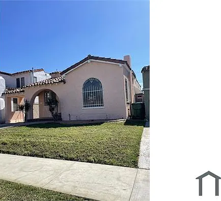 3 bed, $3,695 — Photo 2