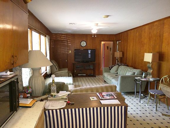 4th image of 2627 Baldwin Brook Dr