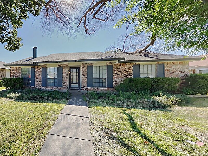 1st image of 1806 Concho Dr