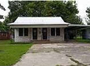 1015 W Saint Peter St, New Iberia, LA 70560