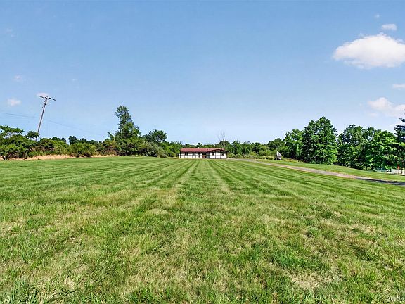 4th image of 25 Red Mills Road