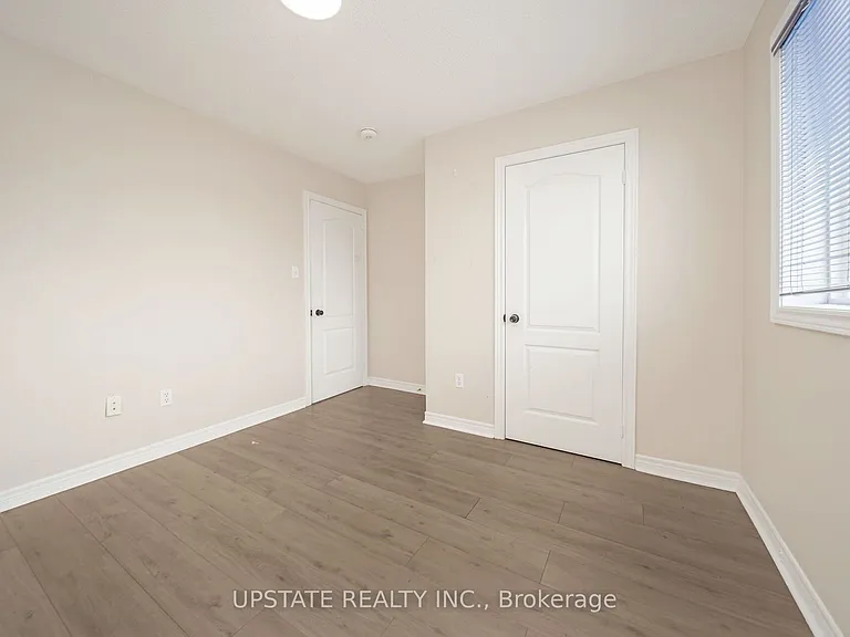 46 Velvet Grass Ln — Photo 23