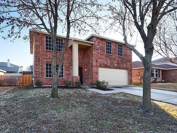 3rd image of 5417 Comanche Wells Dr