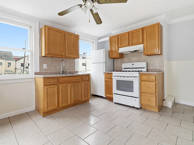 43 Patterson St #2 — Photo 8