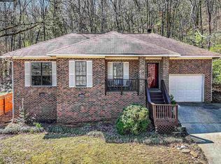 704 Mathis Dr SE, Huntsville, AL 35803